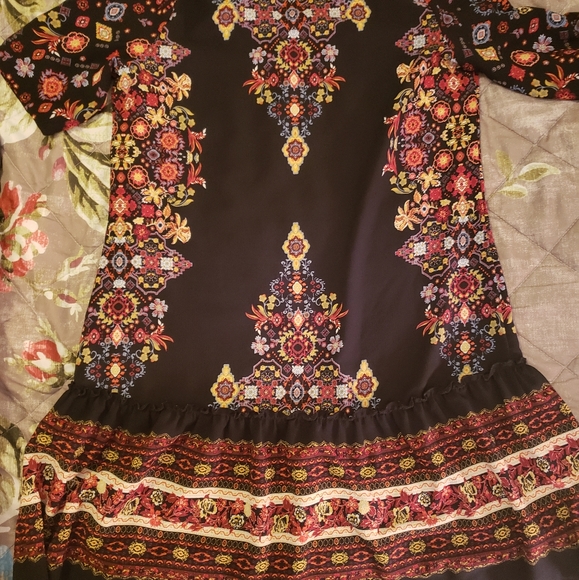 Dress/Blouse - Picture 5 of 5